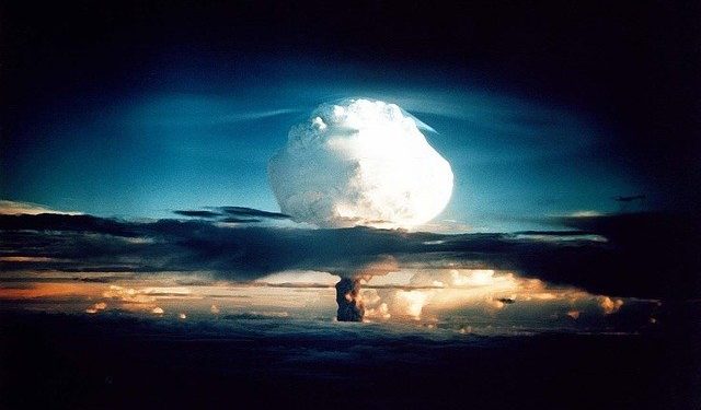 "L'humanité n'est qu'à un malentendu de l'annihilation nucléaire"