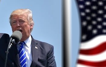 Donald Trump dénonce une perquisition du FBI à son domicile