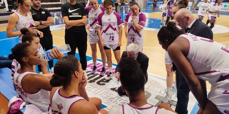 Basket, après une défaite in extremis face à Bourges, Tarbes affrontera Saint Amand en coupe de France