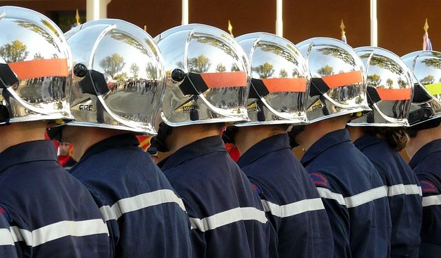 Noël - la gendarmerie alerte sur les faux vendeurs de calendriers