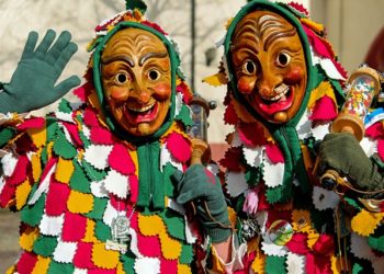 Carnaval de Dunkerque: ça chahute au bal du Chat Noir!