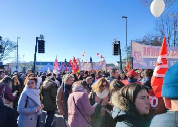 Pancartes, mobilisation, retrouvez toutes nos photos de la manif du 31 janvier à Tarbes
