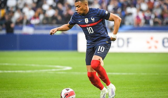 Ligue1 Marseille Toulouse et Paris gagne, Mbappé blessé