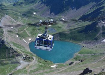 Le Pic du Midi recrute via Twitter