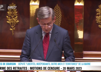 Réforme des retraites, le débat sur la motion de censure a débuté