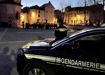Il tente de fuir les gendarmes et fonce dans une impasse