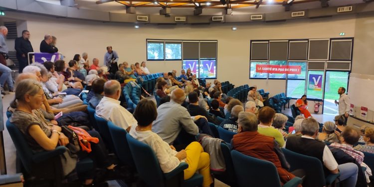 Tarbes - ils se mobilisent contre la fermeture des hôpitaux de Tarbes et Lourdes