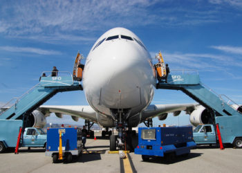 Carole Delga conduit une délégation d'Occitanie au Salon du Bourget