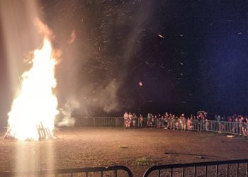 Ibos - malgré l'orage, ils ont célébré le Brandon Feu de la Saint Jean