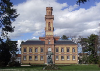 L'entrée au musée Massey est gratuite ce week end Par <a href="//commons.wikimedia.org/wiki/User:Florent_P%C3%A9cassou" class="mw-redirect" title="User:Florent Pécassou">Florent Pécassou</a> — <span class="int-own-work" lang="fr">Travail personnel</span>, CC BY-SA 3.0, Lien