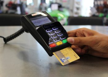 à Lourdes, la police met en garde contre des escroqueries à la carte bancaire