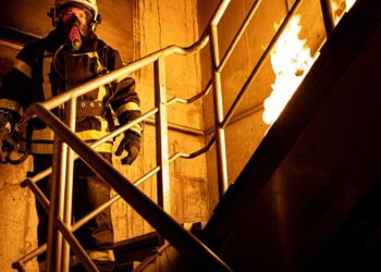 Mystérieux incendie dans une usine critiquée par des écologistes ultra au nord de Toulouse