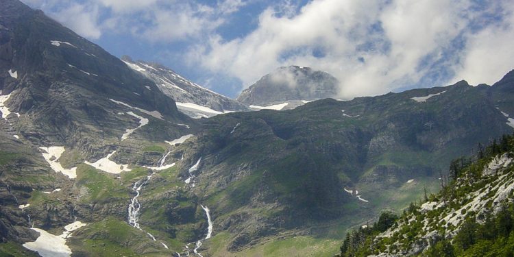 Mort d'un randonneur secteur Vignemale