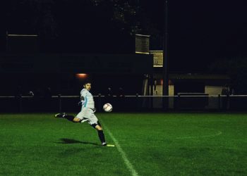 Thierry Henry a été nommé ce lundi nouveau sélectionneur de l’équipe de France Espoirs, suite à la mise à l’écart de Sylvain Ripoll. Le comité exécutif de la FFF a validé à l’unanimité l’arrivée du champion du monde 98.