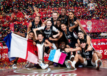 Basket - L'équipe de France U16 féminines Championnes d'Europe