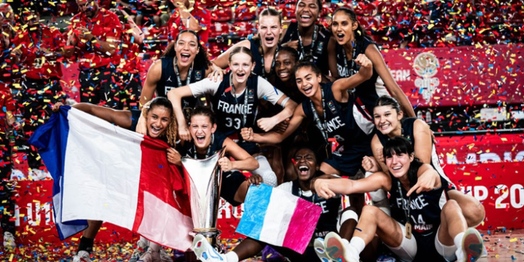 Basket - L'équipe de France U16 féminines Championnes d'Europe