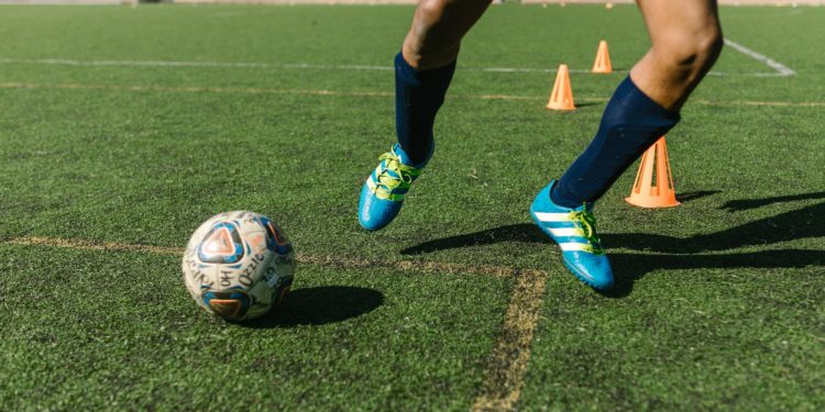 Ligue1 Le PSG domine Marseille, Brest étonnant leader