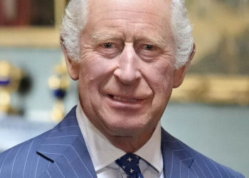 Visite de Charles III en France : le roi arrive