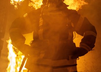 Une femme et ses trois enfants meurent dans un incendie