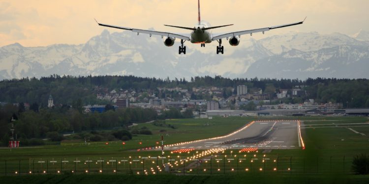 Fin de l'alerte à la bombe à l'aéroport de Tarbes Lourdes