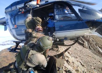 Les gendarmes du GIGN et du PGHM ont libéré des otages retenus au Pic du Midi (exercice)