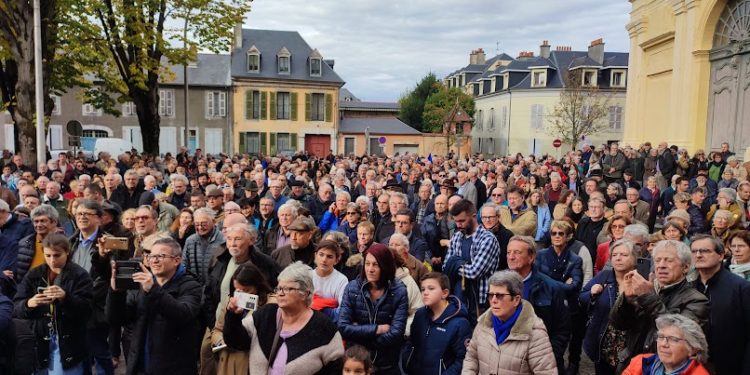Plus de 500 personnes à Tarbes pour dire non à l'antisémitisme