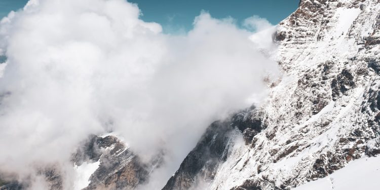 Neige Avalanches - Météo France place les Hautes Pyrénées en alerte vigilance