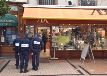 à l'approche de Noël la police lance le plan anti hold up à Tarbes