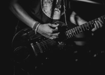 Edition spéciale du Père Noël est un rockeur avec les lycéens de Marie Curie