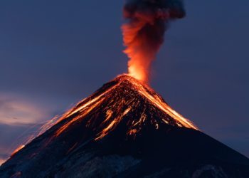 Indonésie : éruption mortelle d'un volcan