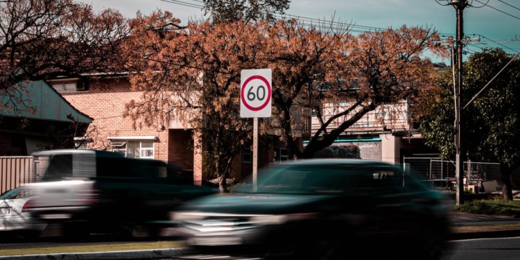 Départs en vacances, le préfet appelle à la vigilance sur les routes