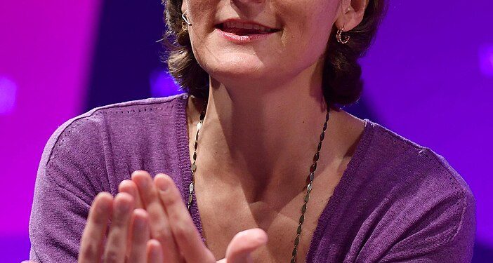 Oudéa-Castéra : La ministre de l'Éducation dans la tourmente