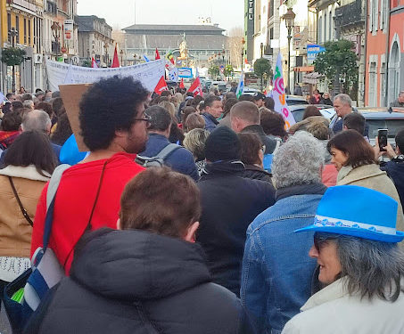 Forte mobilisation à Tarbes pour l'école publique