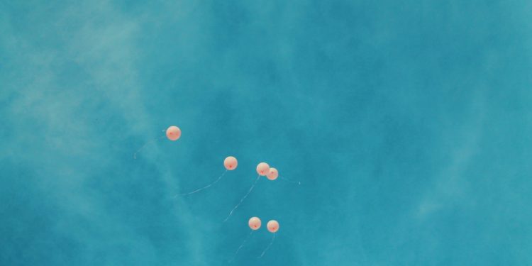 Vidéo - Une voiture volante fait sensation au salon mondial du mobile de Barcelone