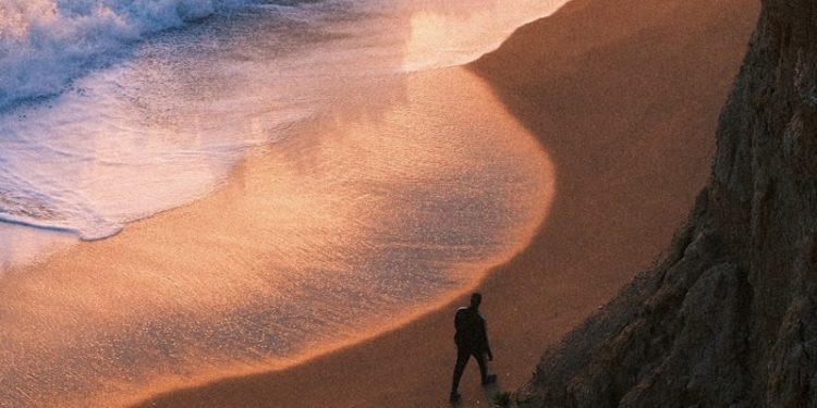 Drame dans la Manche : au moins 5 migrants morts dont une fillette