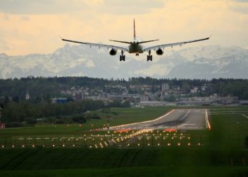 Grève des contrôleurs aériens : à quoi s’attendre ce jeudi à l'aéroport de Tarbes ?
