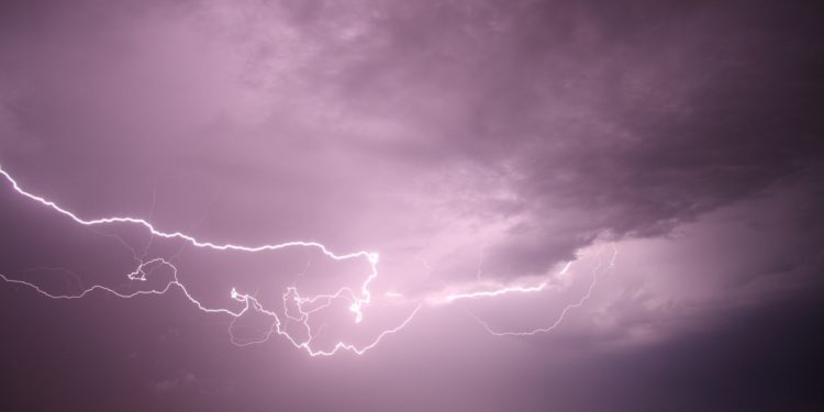 Météo France place les Hautes Pyrénées en alerte vigilance aux Orages ce mardi