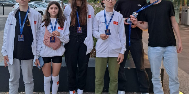 2 nouveaux podiums en championnat de France pour les jeunes de l'Amicale Tarbaise d'Escrime
