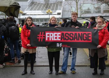 Julian Assange fondateur de Wikileaks est libre