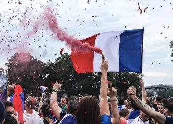 Mbappé "contre les extrêmes" Quatennes, Noah, Perec, derniers dépôts de candidatures en préfectures