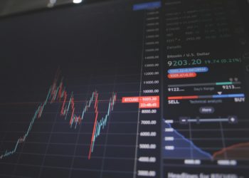 Crise politique - le CAC 40 reste sous vigilance