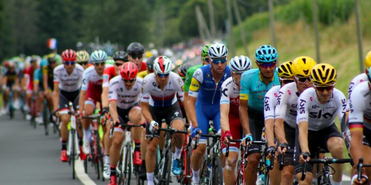 Pogacar roi des Pyrénées