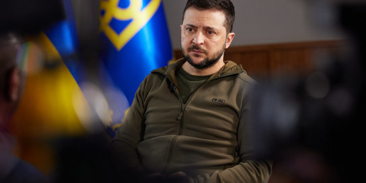 Guerre en Ukraine, Zelensky fait pression sur l'Occident et vise Moscou