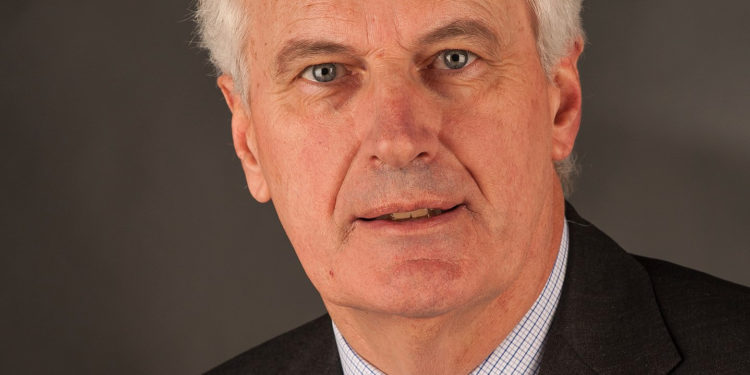 Macron nomme Barnier Premier ministre