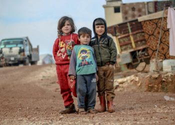 Guerre Israël Hezbollah : des dizaine de milliers de réfugiés fuient le Liban