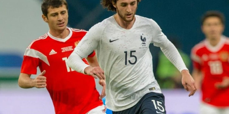 Rabiot, formé à Paris, s'engage à Marseille