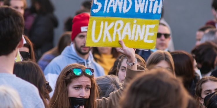 Ukraine - les derniers bombardements Russes menaces 500 000 civils