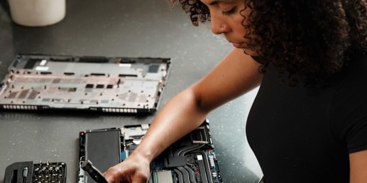 Dans le monde, écart croissant entre les revenus du travail et ceux du capital.