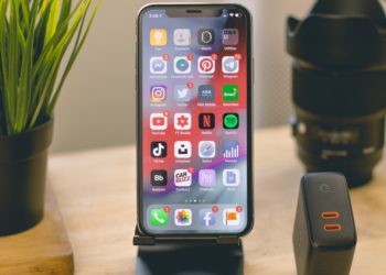 Accusée de prôner l’anorexie, une influenceuse bannie par TikTok