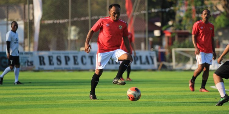 Foot - la Fifa pourrait proposer un troisième mercato